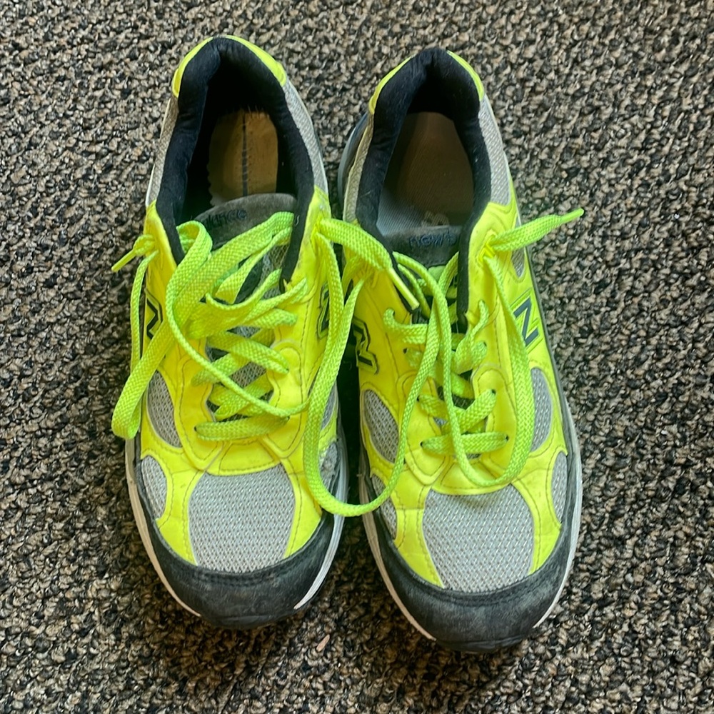 Neon New Balnce 992